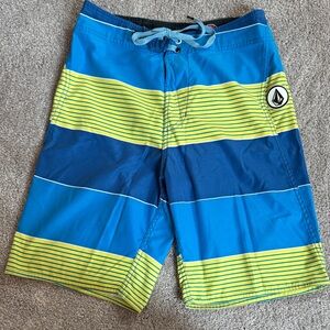 Boys men’s Volcom Swim shorts trunks 29/18